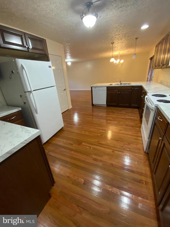 Photo - 28 Holler Rd