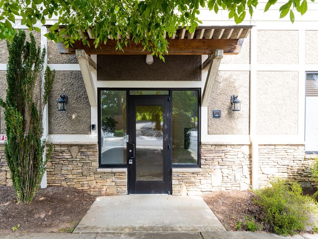 Photo - 2 Monticello Village Dr