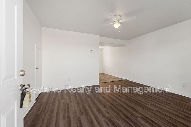 1375 Thompsonville Ln