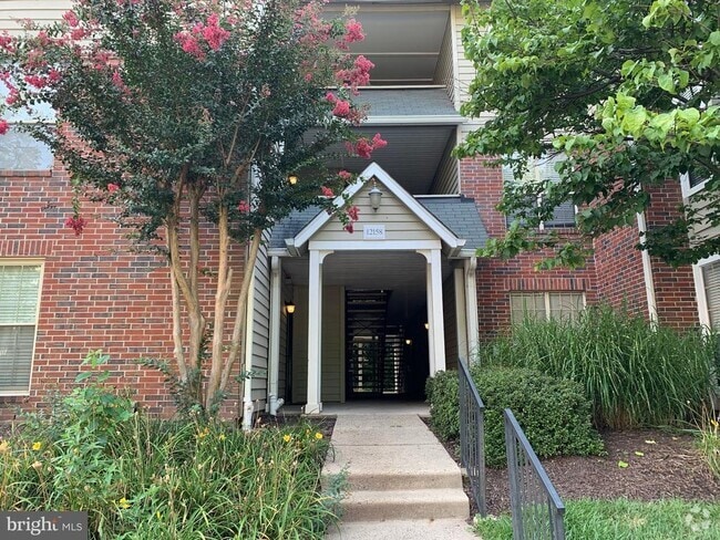 Building Photo - 12158 Penderview Ln Unit 1722 Rental