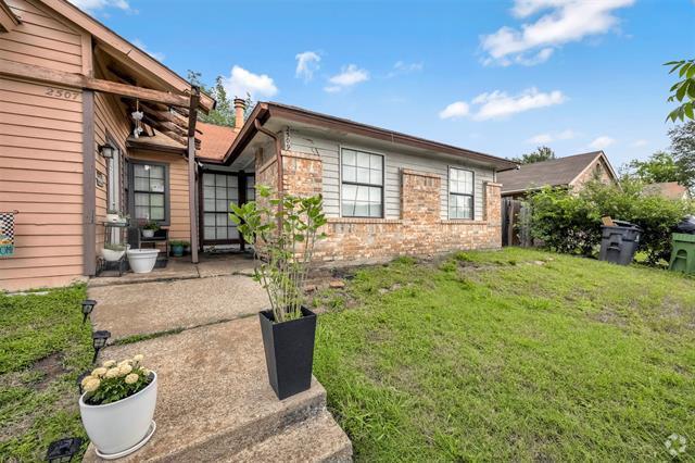 Building Photo - 2509 Sunflower Dr Rental