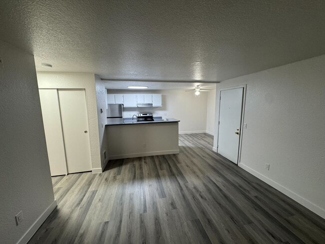 Photo - Wellington Place Apartments