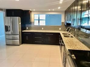 Building Photo - Northeast 30th Place, Aventura, FL 33180 - 3 BR 2 BA condo