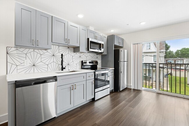 Photo - 7620 Ridge Ave