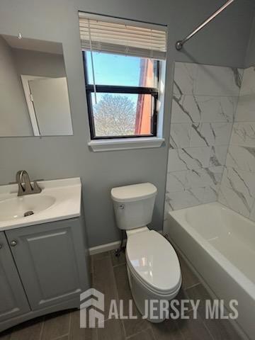 Photo - 212 N Oaks Blvd