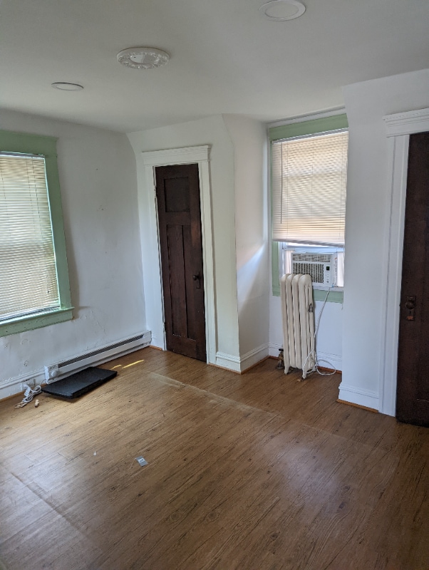 Photo - 101 E 33rd St