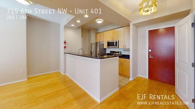 Photo - 715 6th St NW Unit 401