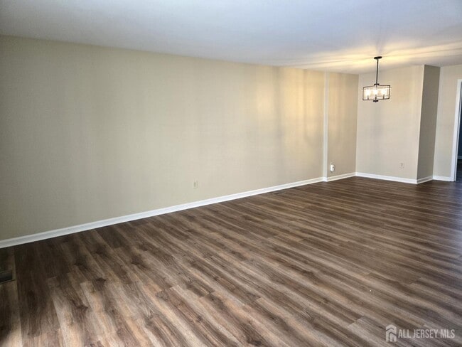 Photo - 49 Alexandria Way