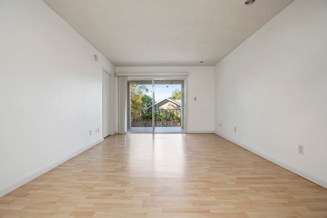 Photo - 2808 Plaza Terrace Dr Unit 808