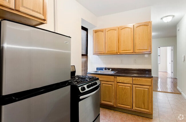 Building Photo - Rivington & Clinton St. Rental