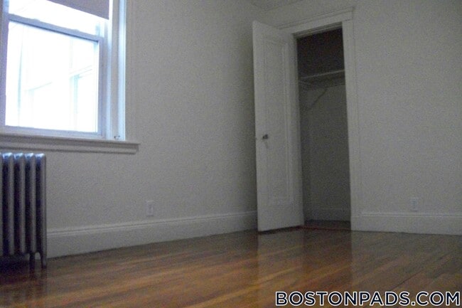 Photo - 1687 Commonwealth Ave Unidad 27