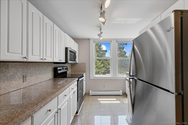 Photo - 500 Chapel St