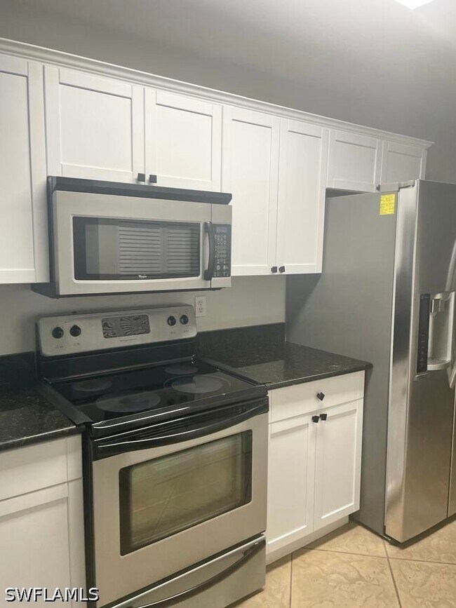 Photo - 1220 Commonwealth Cir Unidad M-106
