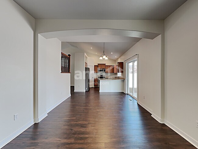 Photo - 6050 N Seacliff Ave