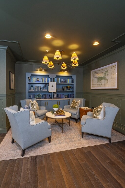 Wilshire Apartments