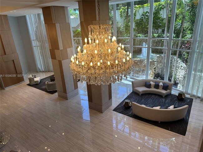 Building Photo - 21200 Point Pl Unit 404