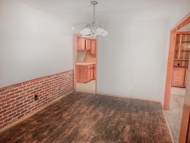 Photo - 11601 SW 5th St