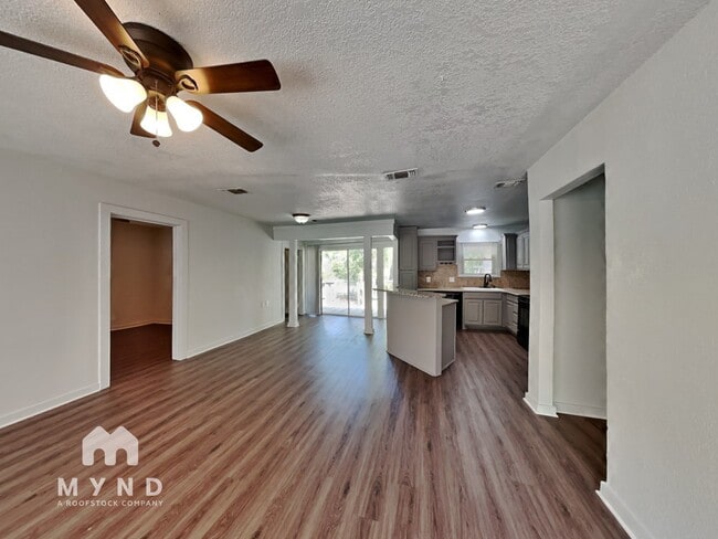 Photo - 508 Norton St