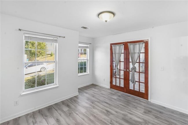 Photo - 1443 Wilson Manor Cir SE