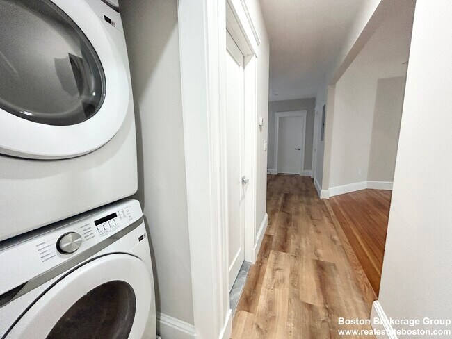 Photo - 19 Sudan St Unidad #2