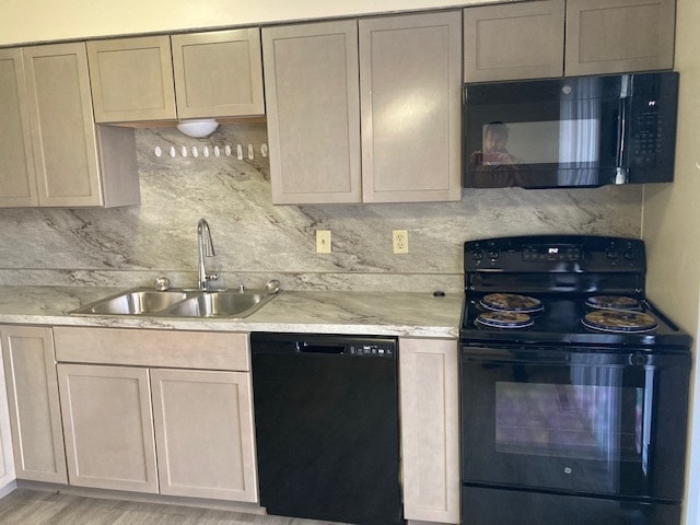 Photo - 635 Kennedy Dr Unidad 3