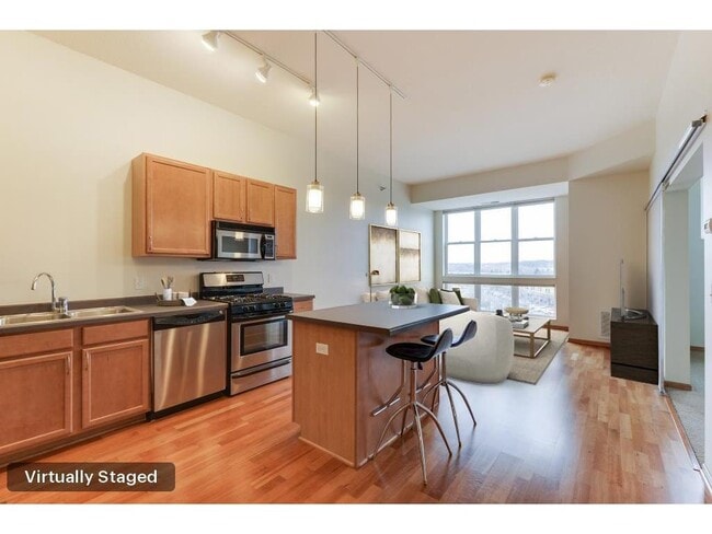 Photo - 2650 University Ave W Apartment Unit 421