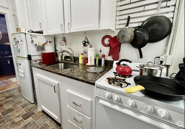 Building Photo - 73 Martin St Unit 36 Rental