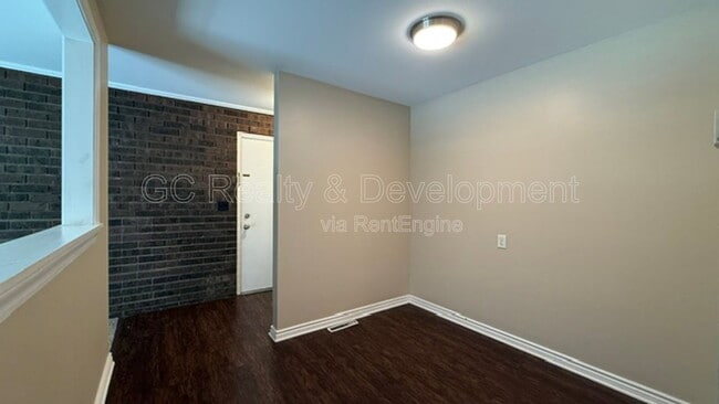 Photo - 20 Simpson St Unit G