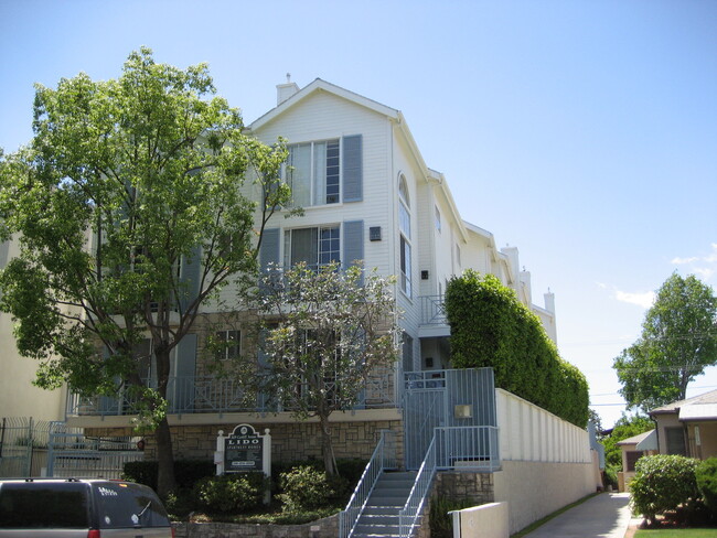 Lido Apartments - 3619 Cardiff Ave - Lido Apartments - 3619 Cardiff Ave