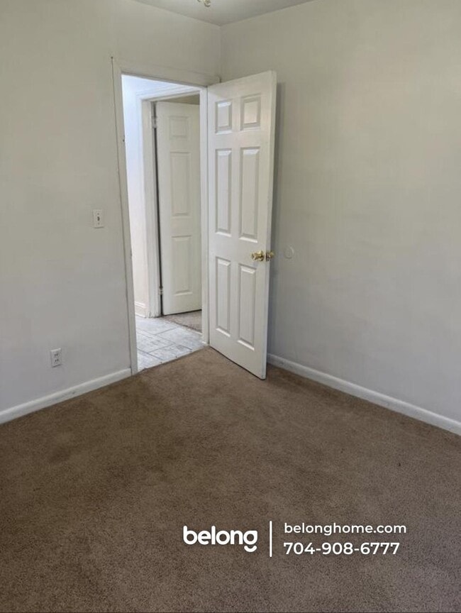 Photo - 5724 Phillips St