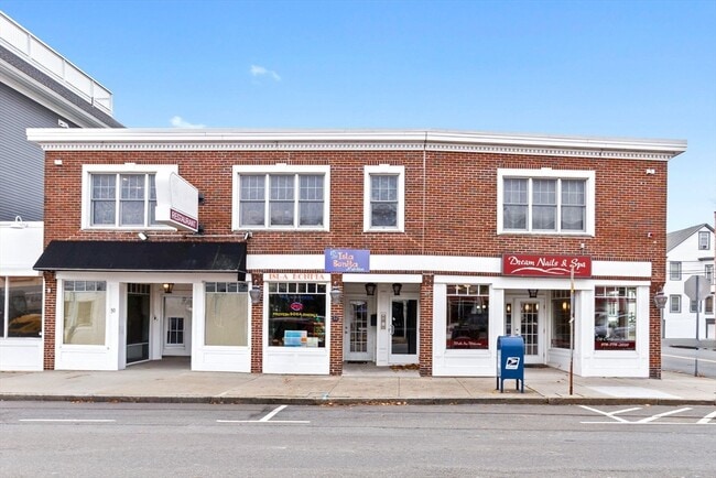 Building Photo - 50 Maple St Unit 5