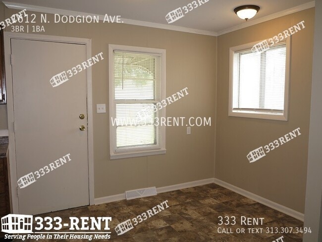 Photo - 1612 N Dodgion St