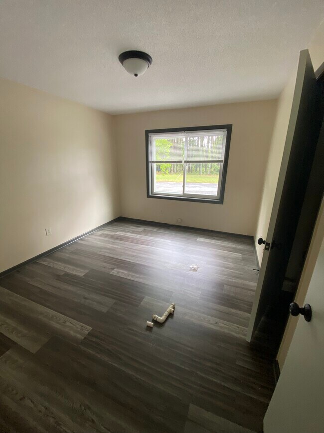 2033 Shelly St Apartments Newberry, SC