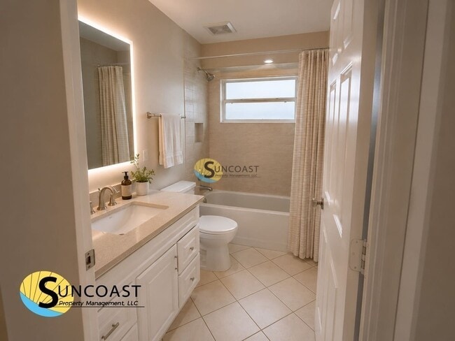 Photo - 34 Raintree Pl Unit B