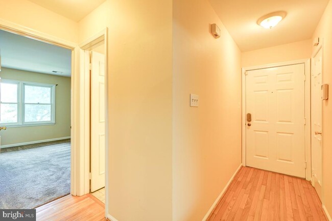 Photo - 20649 Shadyside Way Unit 8-128