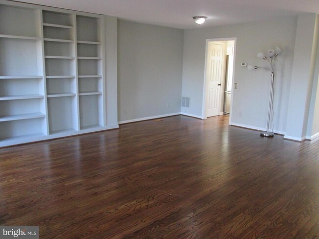 Photo - 11527 Bertram St Townhome