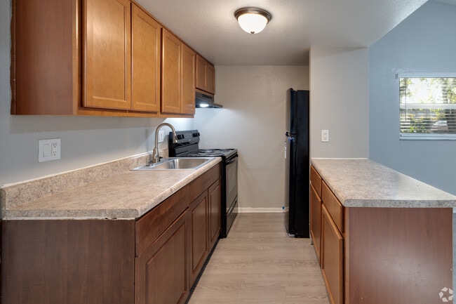 Woodside Villas Apartments