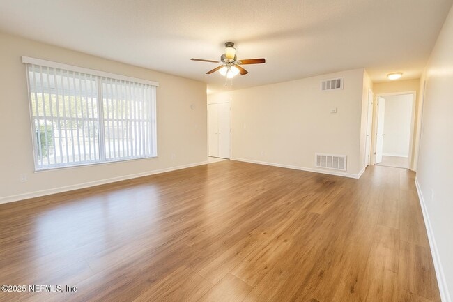 Photo - 8362 Kipling Ct