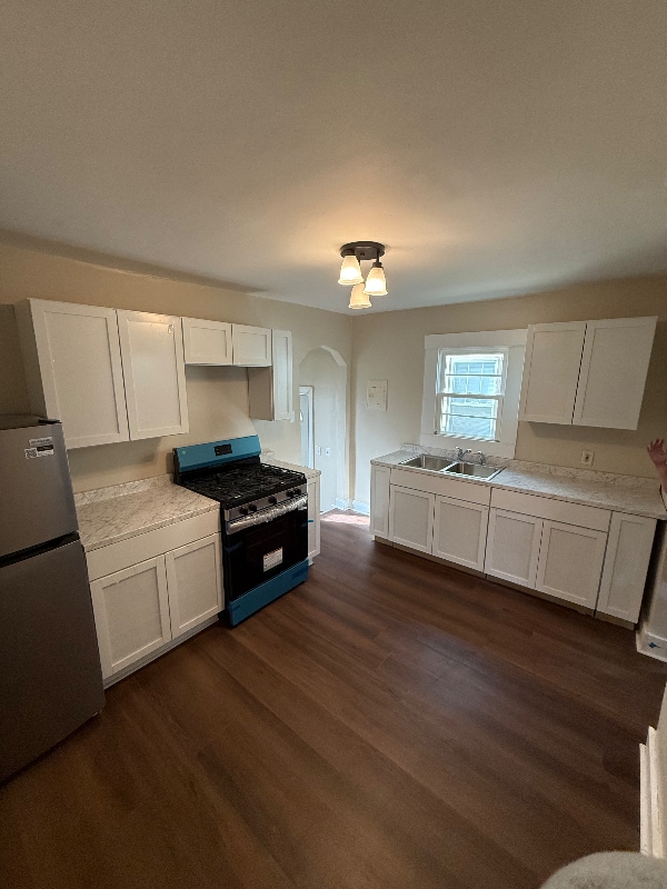 Photo - 1317 E Maryland St