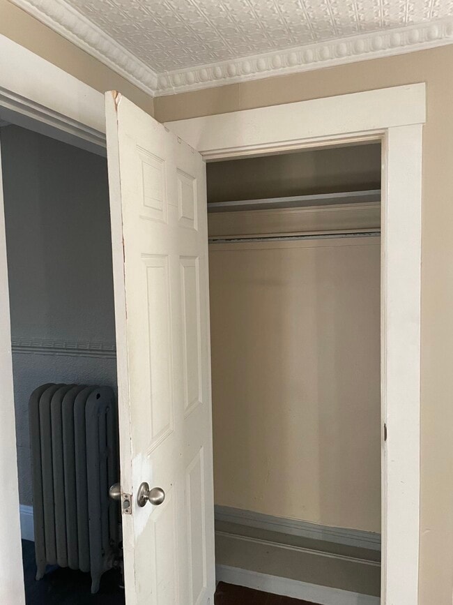 39 Thorndike St Unit 4