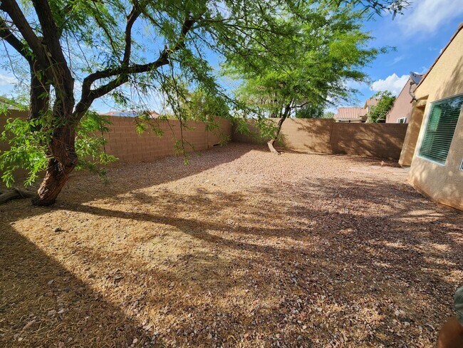 Photo - Spacious 3Bed/2Bath/2Car home nestled in the desirable Anthem Highlands Community