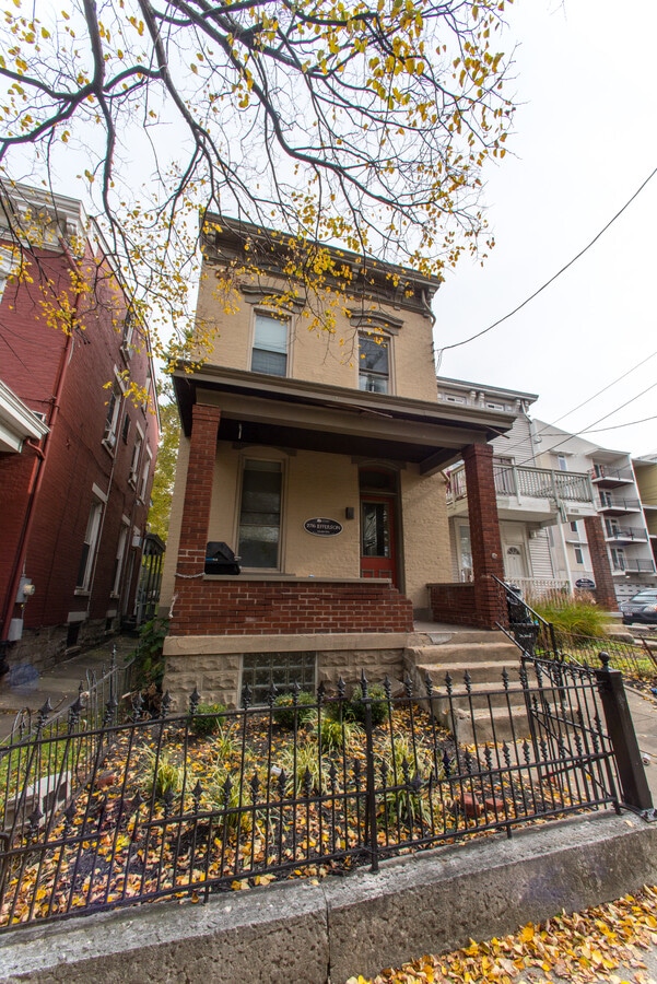 Photo - 2716 Jefferson Ave