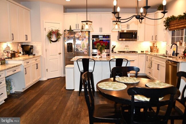 Photo - 848 Chestnut Ridge Dr