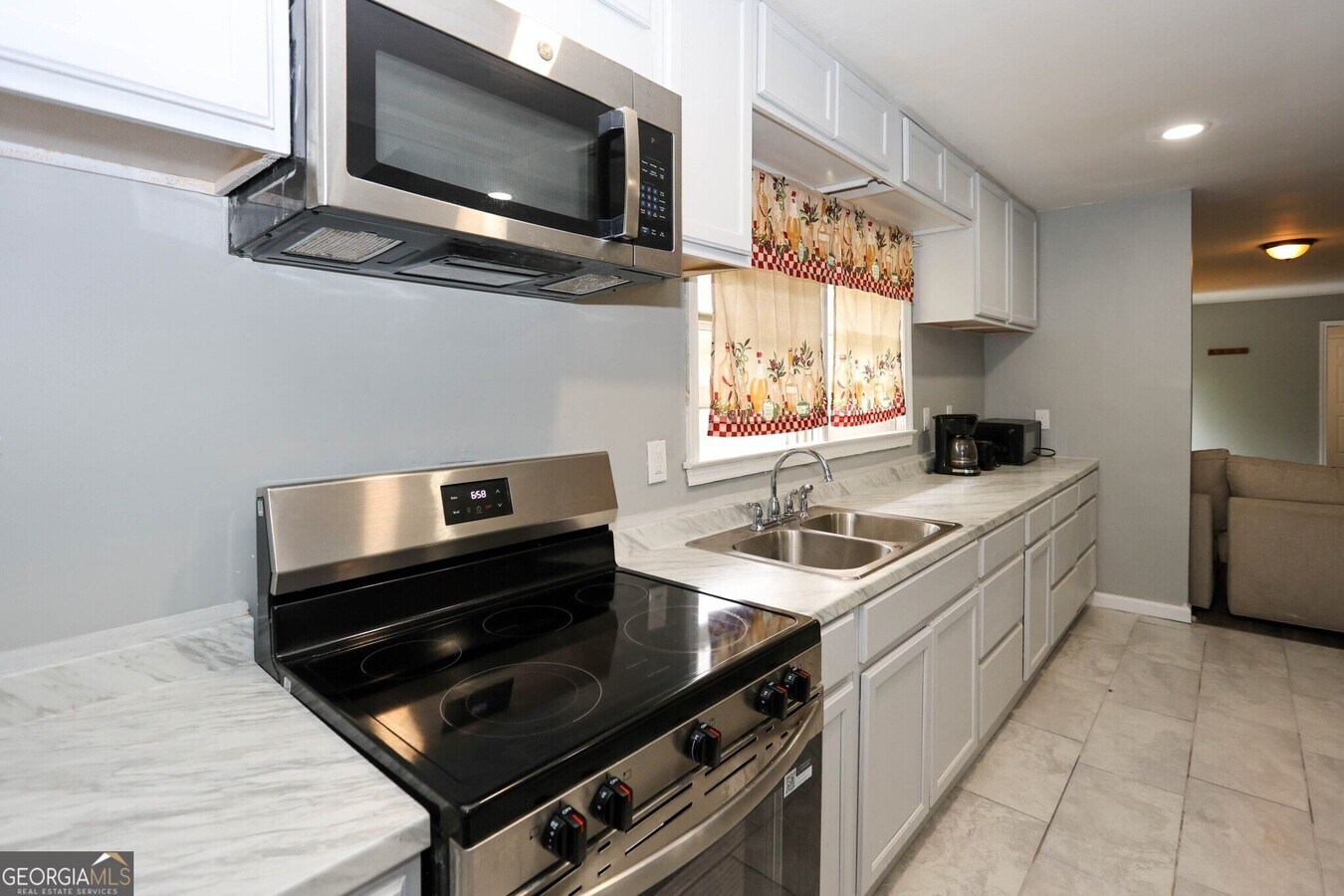 Photo - 224 Chappell Rd NW