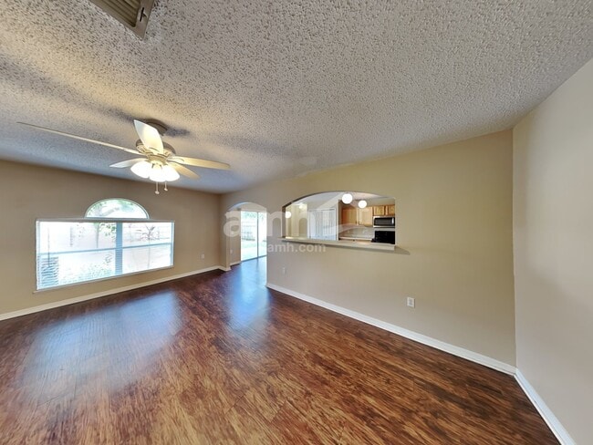 Photo - 934 Brenton Leaf Dr