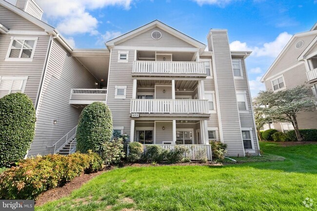 Building Photo - 14303 Grape Holly Grove Unit 22 Rental