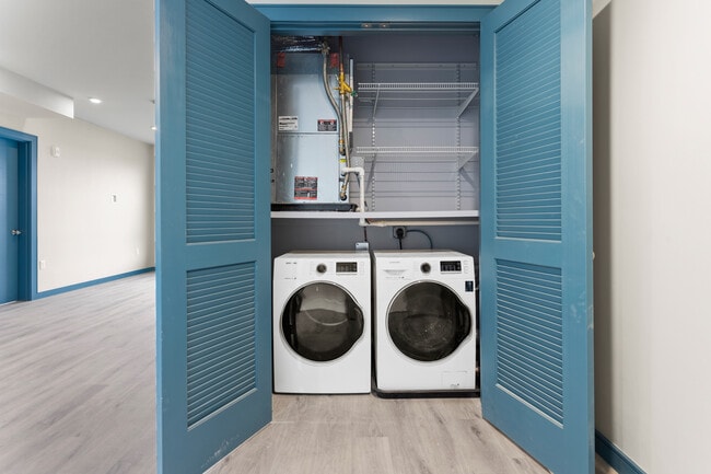 Photo - Columbia Flats