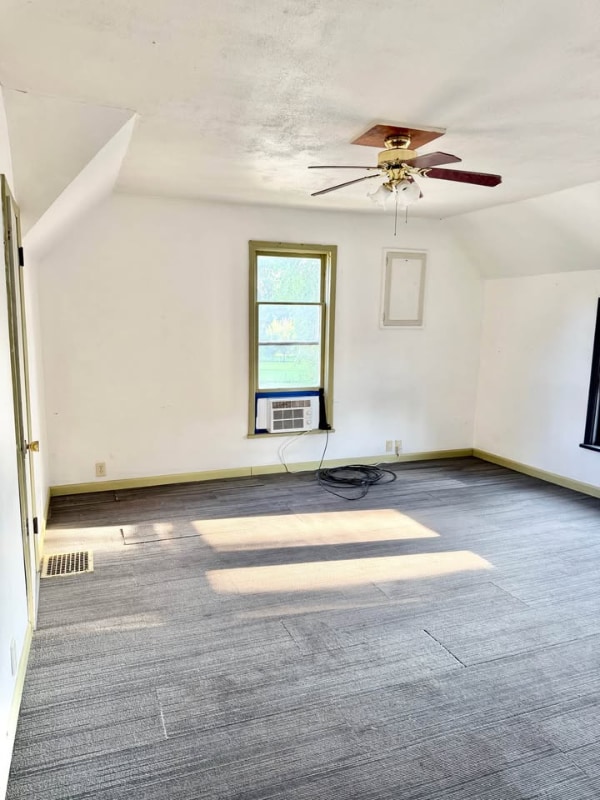 Photo - 528 N 1st St Unidad 2