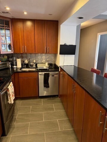 Photo - 127 Pinckney St Unit 319