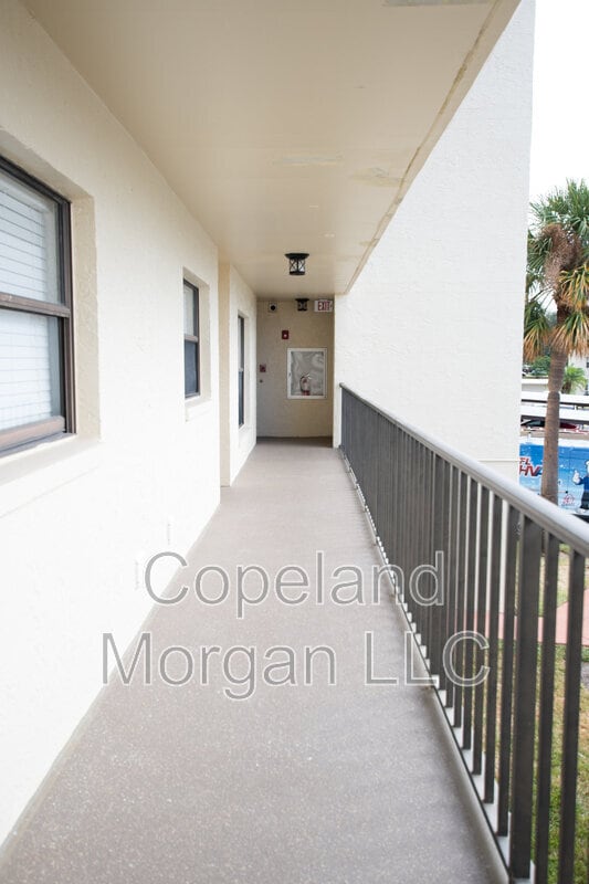 Photo - 1000 Cove Cay Dr